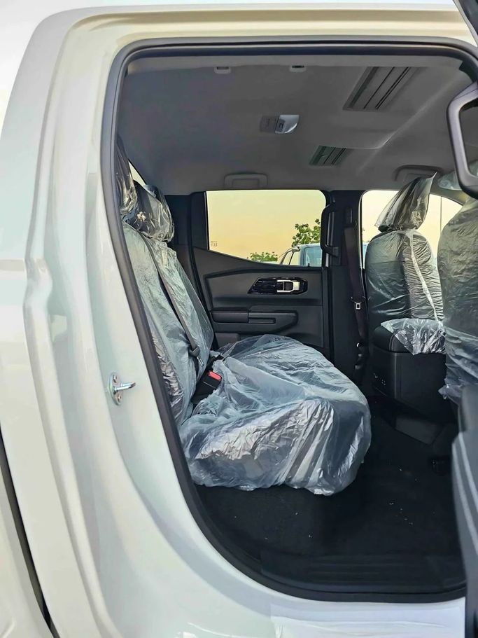 Новый Mitsubishi L200 VI, 2.4 л, 2024 в Дубае от SK Motors Белый цвет. GCC | AUTO.AE