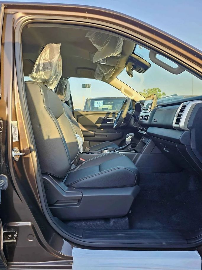 New Mitsubishi L200 VI, 2.4 l, 2024 in Dubai by SK Motors, Brown color. GCC Specs | AUTO.AE