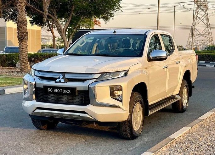 New Mitsubishi L200 V Facelift, 2.4 l, 2024 in Dubai by 66 Motors, White color. Other | AUTO.AE