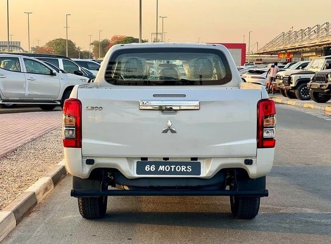New Mitsubishi L200 V Facelift, 2.4 l, 2024 in Dubai by 66 Motors, White color. Other | AUTO.AE