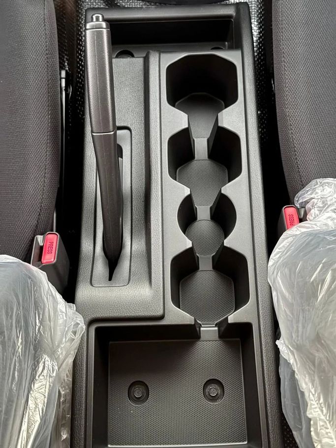 New Mitsubishi L200 VI, 2.4 l, 2025 in Dubai by World Center Motors FZE, Black color. Other | AUTO.AE