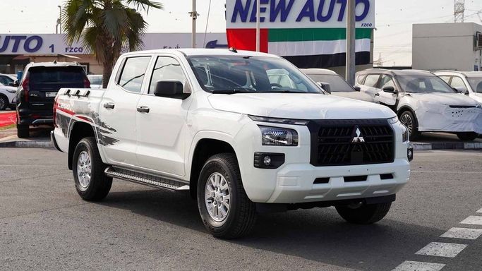 New Mitsubishi L200 V Facelift, 2.4 l, 2026 in Dubai by NEW AUTO FZCO, White color. GCC Specs | AUTO.AE