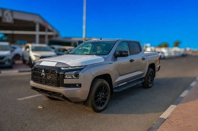 Новый Mitsubishi L200 VI, 2.4 л, 2026 в ОАЭ, Дубай от Hussein Ghulam Motors FZCO Серебристый цвет. GCC | AUTO.AE | Объявление #278299