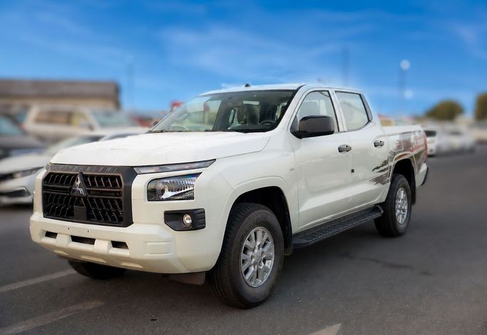 جديدة Mitsubishi L200 فيس ليفت V, 2.4 l, 2025 في في الإمارات, دبي من Hussein Ghulam Motors FZCO، اللون أبيض. مواصفات الخليج | AUTO.AE | إعلان #278414