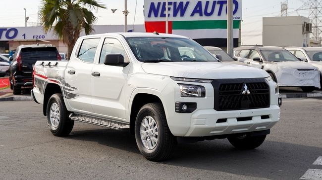 New ⁦Mitsubishi L200 VI, 2.4 l, 2026⁩ in UAE, Dubai by NEW AUTO FZCO, White color. GCC Specs | AUTO.AE | Listing #289978