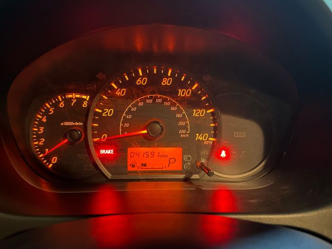 Подержанный Mitsubishi Mirage VI Рестайлинг 2, 1.2 л, 2020 в Дубае Черный цвет.  | AUTO.AE