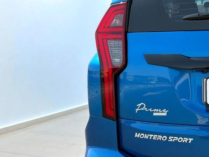 Подержанный Mitsubishi Montero Sport III Рестайлинг, 3.0 л, 2023 в Дубае от Andaleeb Cars Синий цвет. GCC | AUTO.AE