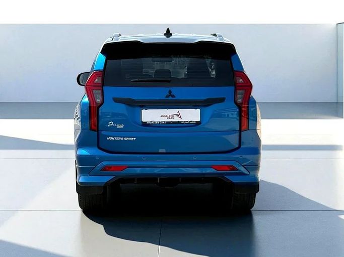 Подержанный Mitsubishi Montero Sport III Рестайлинг, 3.0 л, 2023 в Дубае от Andaleeb Cars Синий цвет. GCC | AUTO.AE