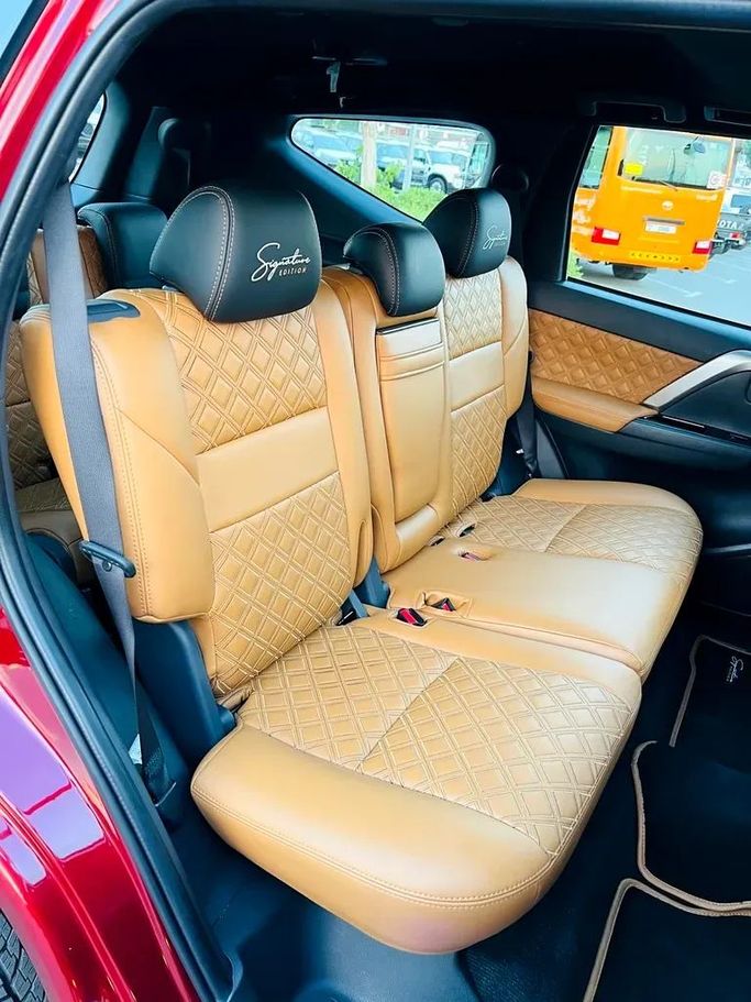 Подержанный Mitsubishi Montero Sport III Рестайлинг, 3.0 л, 2021 в Дубае от First Choice Motors Красный цвет. GCC | AUTO.AE