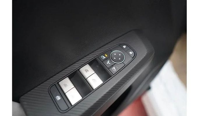 Новый Mitsubishi Outlander IV, 2.5 л, 2023 в Дубае от High Line Auto Серебристый цвет. GCC | AUTO.AE