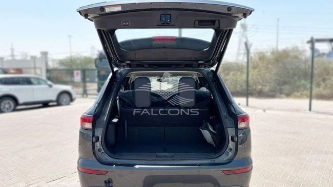 Новый Mitsubishi Outlander IV Рестайлинг, 2.4 л, 2025 в Дубае от Falcons GT Motors FZCO Серый цвет. GCC | AUTO.AE
