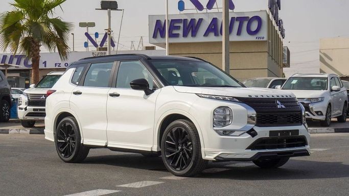 جديدة Mitsubishi Outlander رابعاً, 2.5 l, 2025 في في دبي من NEW AUTO FZCO، اللون أبيض. مواصفات الخليج | AUTO.AE | إعلان #233054