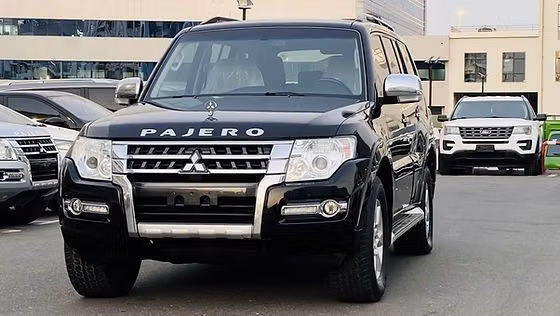 Подержанный Mitsubishi Pajero IV (V80/V90) Рестайлинг 2, 3.8 л, 2016 в Дубае от DEVA CARS Черный цвет. GCC | AUTO.AE | Объявление #245741