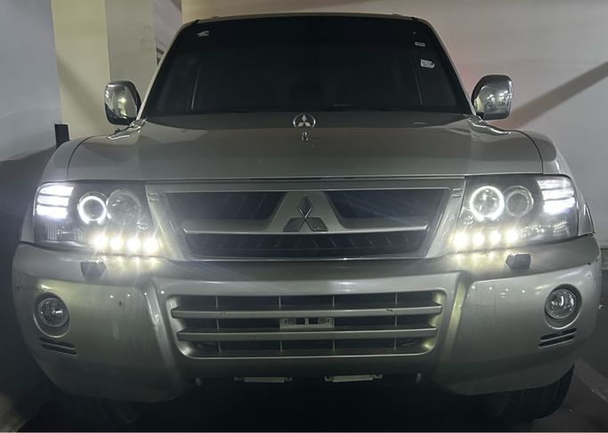 Подержанный Mitsubishi Pajero IV (V80/V90), 3.0 л, 2007 в Дубае Золотистый цвет. Японская | AUTO.AE | Объявление #268193