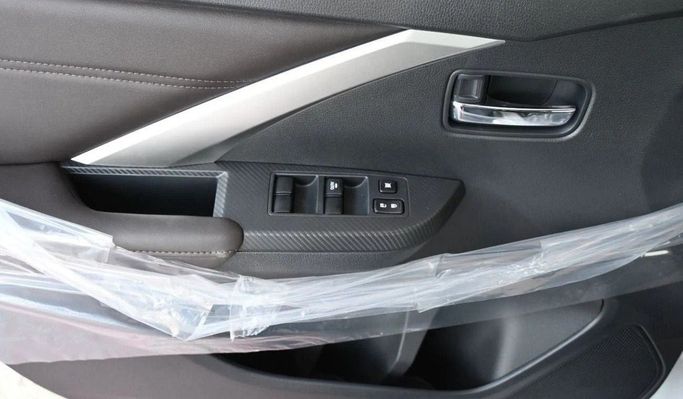 New Mitsubishi Xpander I Facelift, 1.5 l, 2024 in Dubai by AYT Motors, White color. Other | AUTO.AE