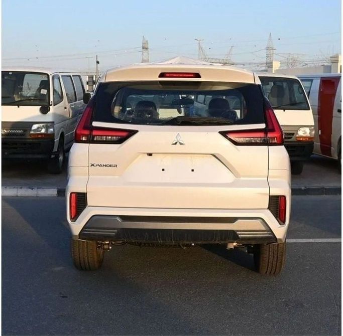New Mitsubishi Xpander I Facelift, 1.5 l, 2024 in Dubai by AYT Motors, White color. Other | AUTO.AE