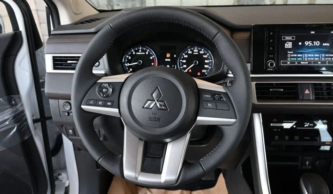 New Mitsubishi Xpander I Facelift, 1.5 l, 2024 in Dubai by AYT Motors, White color. Other | AUTO.AE