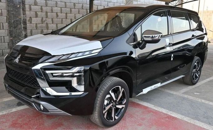 New Mitsubishi Xpander I Facelift, 1.5 l, 2024 in Dubai by AYT Motors, Black color. Other | AUTO.AE