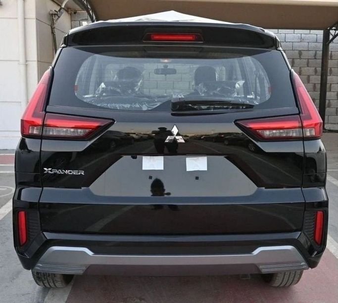 New Mitsubishi Xpander I Facelift, 1.5 l, 2024 in Dubai by AYT Motors, Black color. Other | AUTO.AE