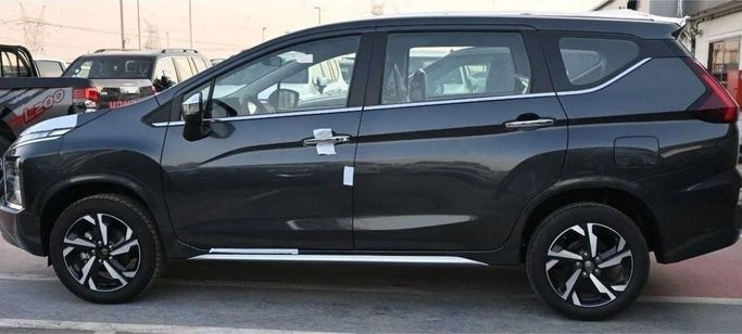 New Mitsubishi Xpander I Facelift, 1.5 l, 2024 in Dubai by AYT Motors, Black color. Other | AUTO.AE