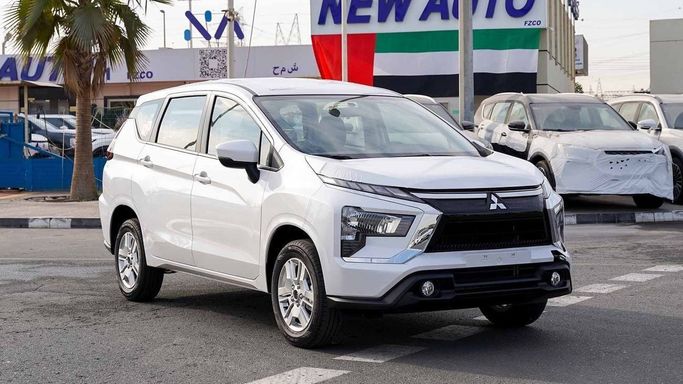 جديدة Mitsubishi Xpander أنا شد الوجه, 1.5 l, 2026 في في دبي من NEW AUTO FZCO، اللون أبيض. مواصفات الخليج | AUTO.AE