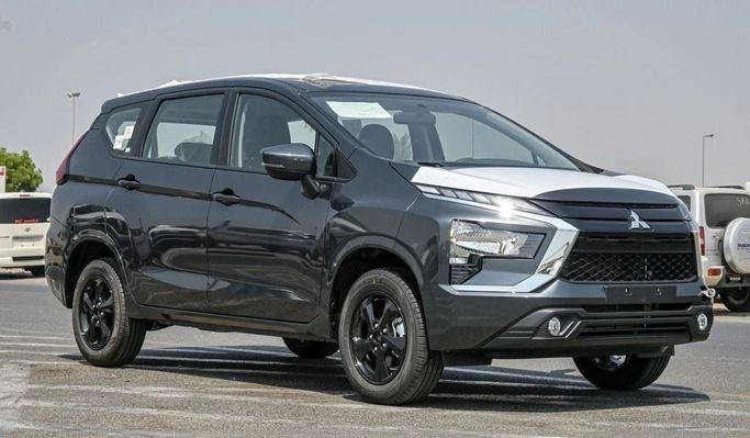 Новый Mitsubishi Xpander I Рестайлинг, 1.5 л, 2025 в Дубае от NEW AUTO FZCO Серый цвет. GCC | AUTO.AE