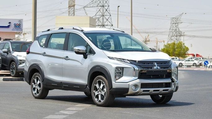 جديدة Mitsubishi Xpander I, 1.5 l, 2025 في في دبي من NEW AUTO FZCO، اللون فضي. مواصفات الخليج | AUTO.AE