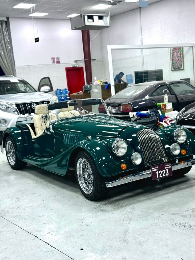 Подержанный Morgan Plus 8 I, 3.9 л, 1994 в Дубае Зеленый цвет. Европейская | AUTO.AE | Объявление #264618