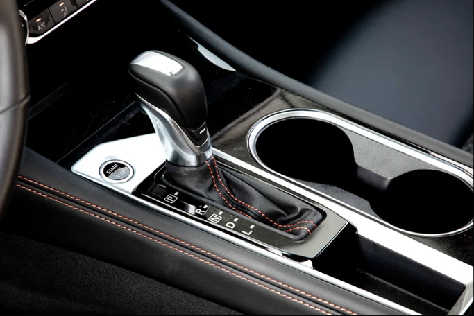 Used Nissan Altima VI (L34) Facelift, 2.5 l, 2024 in Dubai, Blue color. American Specs | AUTO.AE