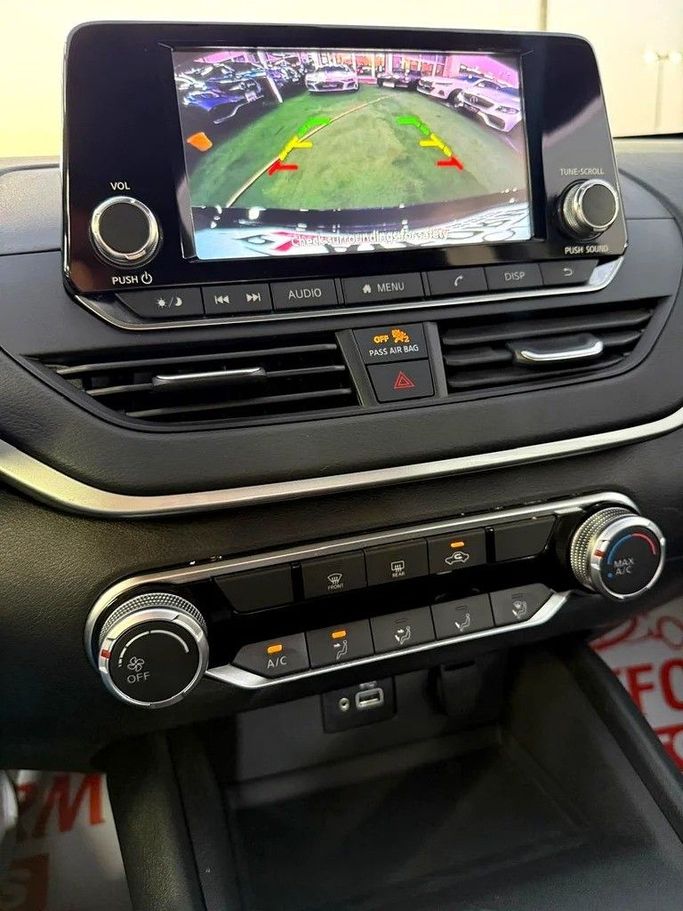 Used Nissan Altima VI (L34) Facelift, 2.5 l, 2024 in Dubai by Platform Used Cars, Black color. American Specs | AUTO.AE