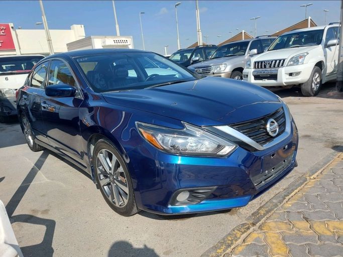 Подержанный Nissan Altima V (L33) Рестайлинг, 2.5 л, 2016 в Дубае от Abdo Al Muthanna Used Cars Синий цвет. Американская | AUTO.AE