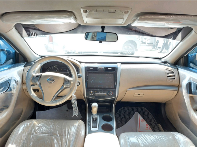 Подержанный Nissan Altima V (L33) Рестайлинг, 2.5 л, 2016 в Дубае от Abdo Al Muthanna Used Cars Белый цвет. GCC | AUTO.AE