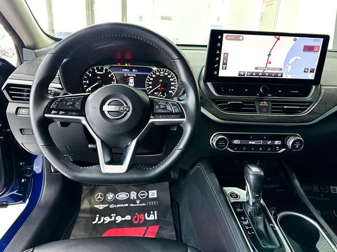 مستعملة Nissan Altima شد الوجه السادس (L34), 2.5 l, 2024 في في دبي من F1 Motors، اللون أزرق. مواصفات الخليج | AUTO.AE