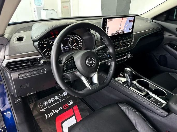 مستعملة Nissan Altima شد الوجه السادس (L34), 2.5 l, 2024 في في دبي من F1 Motors، اللون أزرق. مواصفات الخليج | AUTO.AE