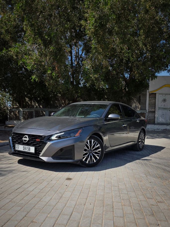 Подержанный Nissan Altima VI (L34) Рестайлинг, 2.5 л, 2023 в Дубае Серый цвет. Американская | AUTO.AE | Объявление #249874