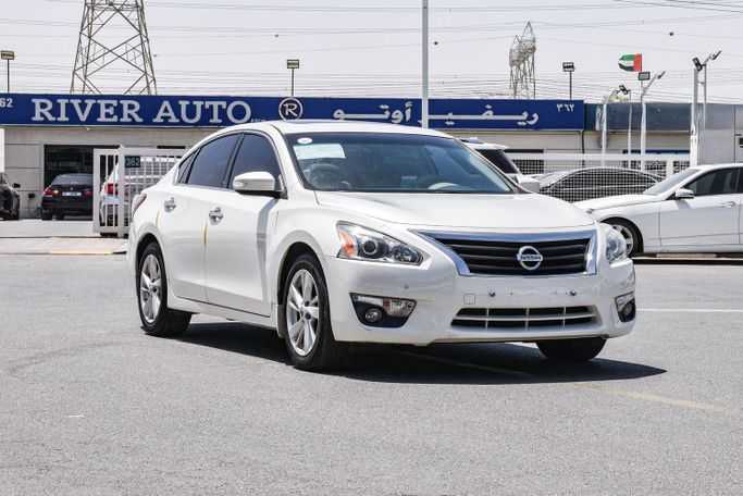 مستعملة Nissan Altima V (L33), 2.5 l, 2015 في في دبي من RIVER AUTO FZCO، اللون أبيض. المواصفات الكورية | AUTO.AE | إعلان #251582