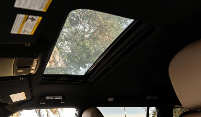 Новый Nissan Armada II Рестайлинг, 5.6 л, 2024 в Дубае от Altass Motors Белый цвет. Американская | AUTO.AE