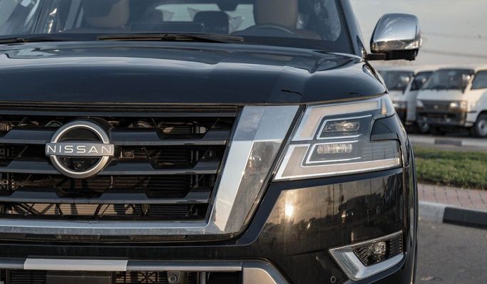 New Nissan Armada II Facelift, 5.6 l, 2024 in Dubai by Altass Motors, Black color. American Specs | AUTO.AE