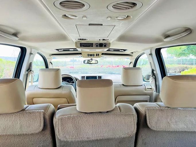 Used Nissan Armada I Facelift, 5.6 l, 2008 in Dubai by First Choice Motors, White color. GCC Specs | AUTO.AE