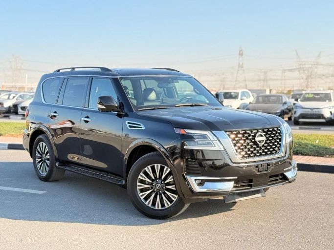 مستعملة Nissan Armada فيس ليفت الثاني, 5.6 l, 2022 في في دبي من GHAZNI MOTORS، اللون أسود. المواصفات الأمريكية | AUTO.AE