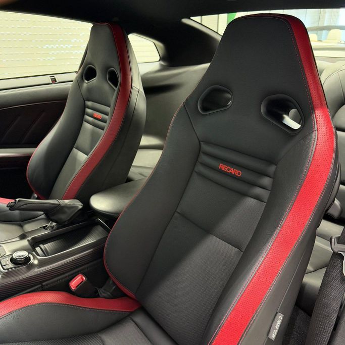 Used Nissan GT-R I Facelift 3, 3.8 l, 2017 in Dubai by AAA Motors, Silver color. European Specs | AUTO.AE