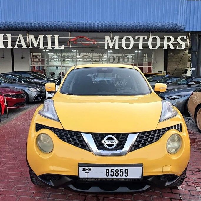Подержанный Nissan Juke I Рестайлинг, 1.6 л, 2016 в Дубае от Shamil Motors Желтый цвет. GCC | AUTO.AE