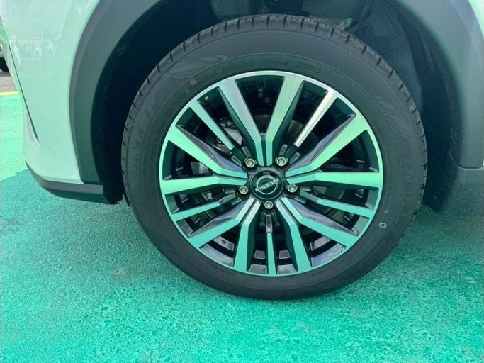 Новый Nissan Kicks I Рестайлинг, 1.6 л, 2023 в Дубае от Mohamed Hakim Motors Белый цвет. Other | AUTO.AE