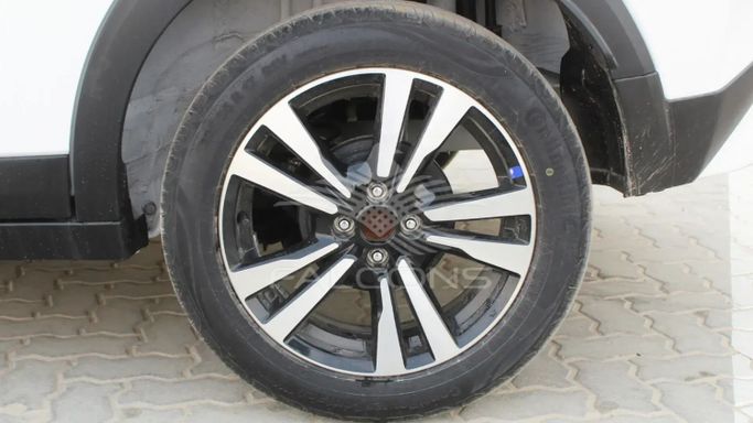 New Nissan Kicks I Facelift, 1.6 l, 2023 in Dubai by Falcons GT Motors FZCO, White color. Other | AUTO.AE