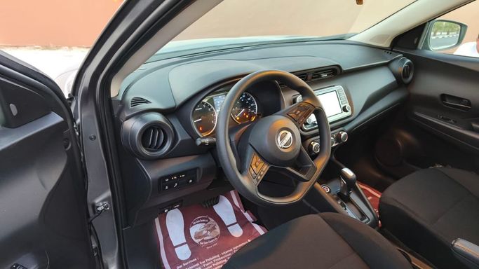 Used Nissan Kicks I Facelift, 1.5 l, 2024 in Dubai, Grey color. American Specs | AUTO.AE