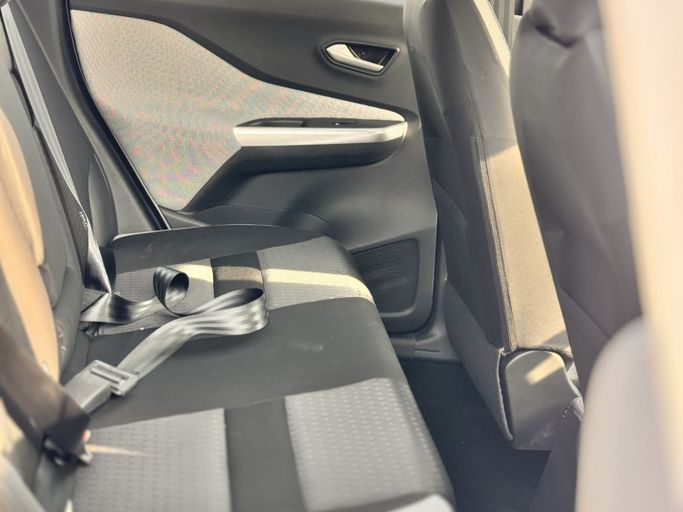جديدة Nissan Magnite I, 1.0 l, 2023 في في دبي من MENAMOTORS، اللون فضي. أخرى | AUTO.AE