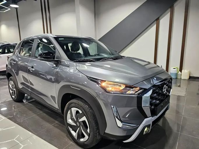 New Nissan Magnite I Facelift, 1.0 l, 2026 in Dubai by BANIYAS CARS SHOWROOM, Grey color. GCC Specs | AUTO.AE | Listing #260836