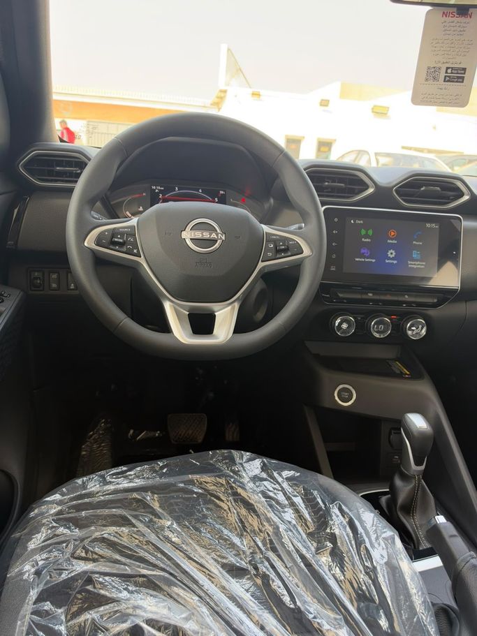مستعملة Nissan Magnite أنا فيس ليفت، 1.0 لتر، 2026 في الإمارات، دبي من Tamilan Specialized Vehicles Trading LLC، اللون أبيض. مواصفات الخليج | AUTO.AE | إعلان #295410 — صورة 14 من 19