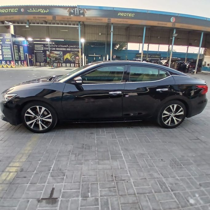 Used Nissan Maxima VIII (A36) Facelift, 3.5 l, 2018 in Dubai, Black color. American Specs | AUTO.AE
