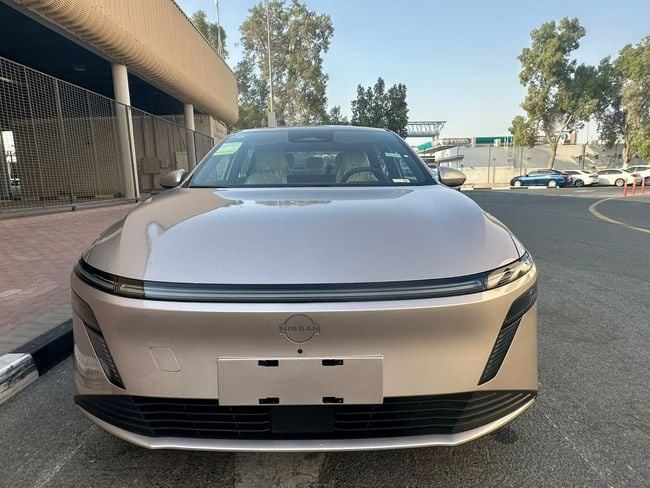 جديدة ⁦Nissan N6، 1.5 l، 2026⁩ في في الإمارات, دبي من THREE CAMELS TRADING FZE، اللون ذهبي. المواصفات الصينية | AUTO.AE | إعلان #286398